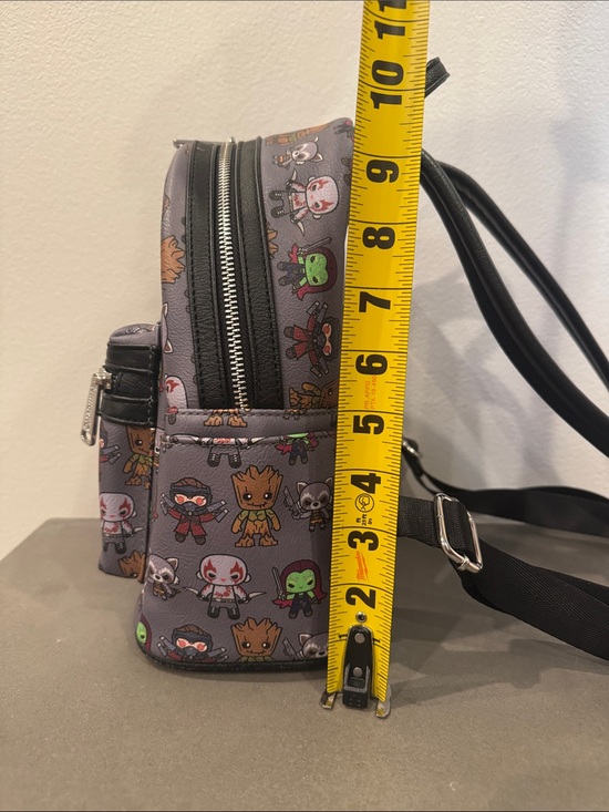 north face cream jester backpack The Women's Luxe Backpack, Gardenia White Burnt Coral Metallic 2011141-019 up design for easy Mini Backer - Pimlico Orientation:Right-Hand